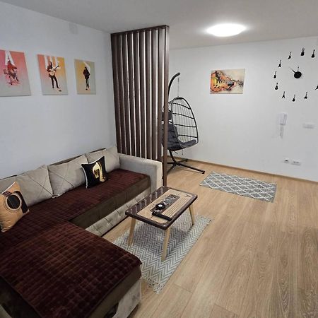 Apartman Muzika Jagodina Exterior photo
