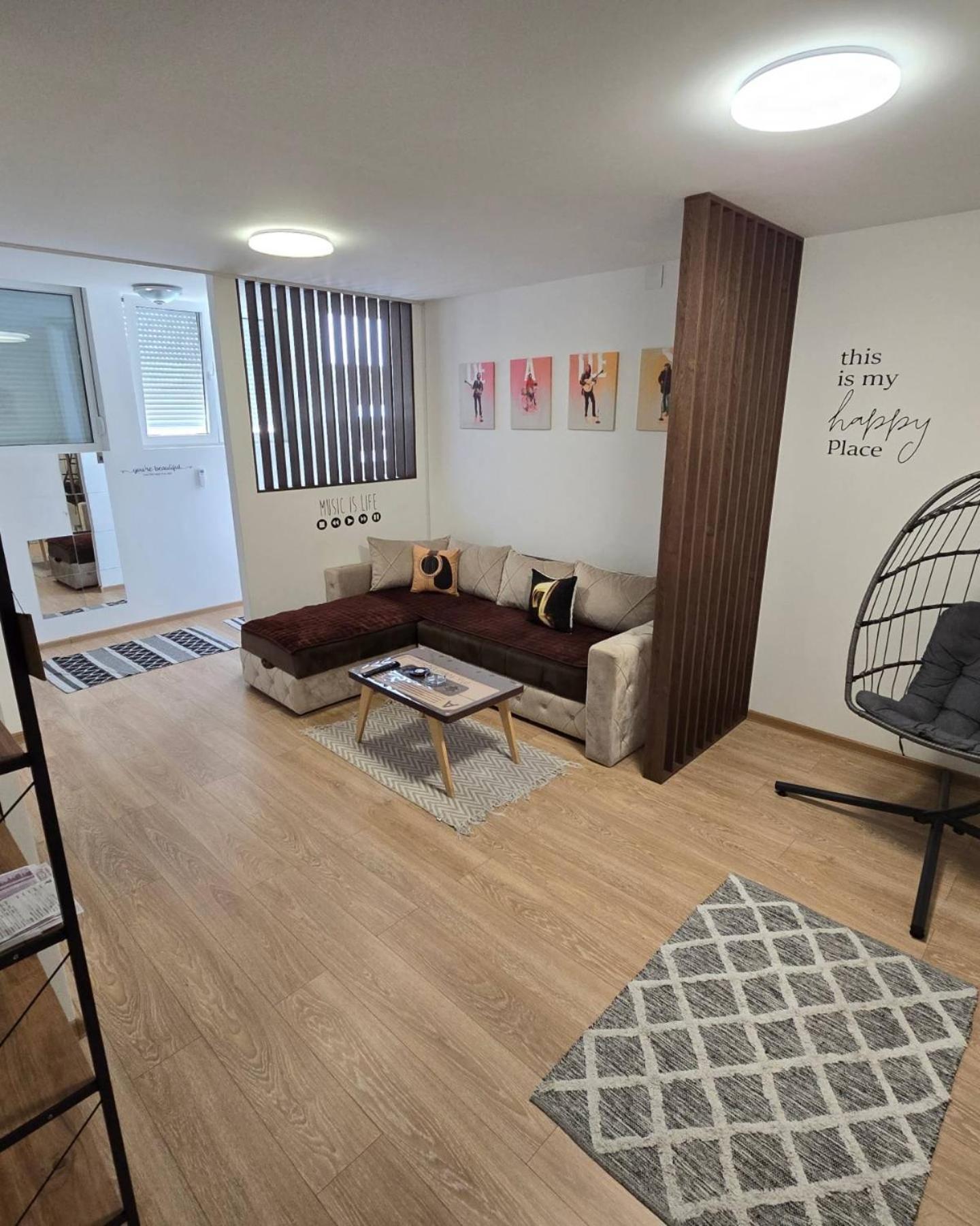 Apartman Muzika Jagodina Exterior photo